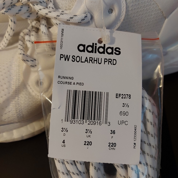 *SOLD* Adidas Pharrell SolarHu Glide Size 4 - Picture 5 of 9